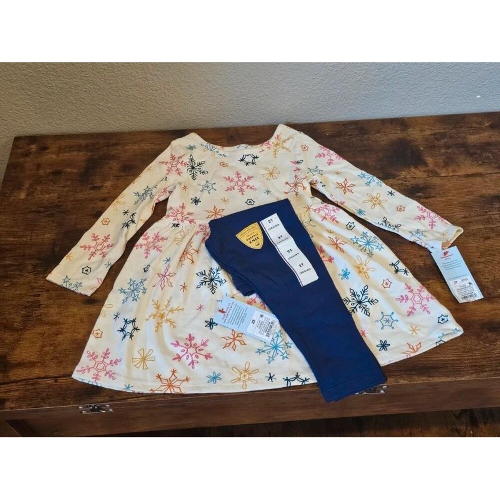 NWT Cat & Jack White Snowflake Dress with Blue Leggings